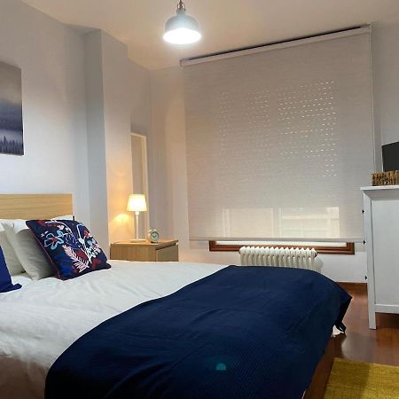 Piso Centrico Totalmente Reformado Apartment Vigo Bagian luar foto