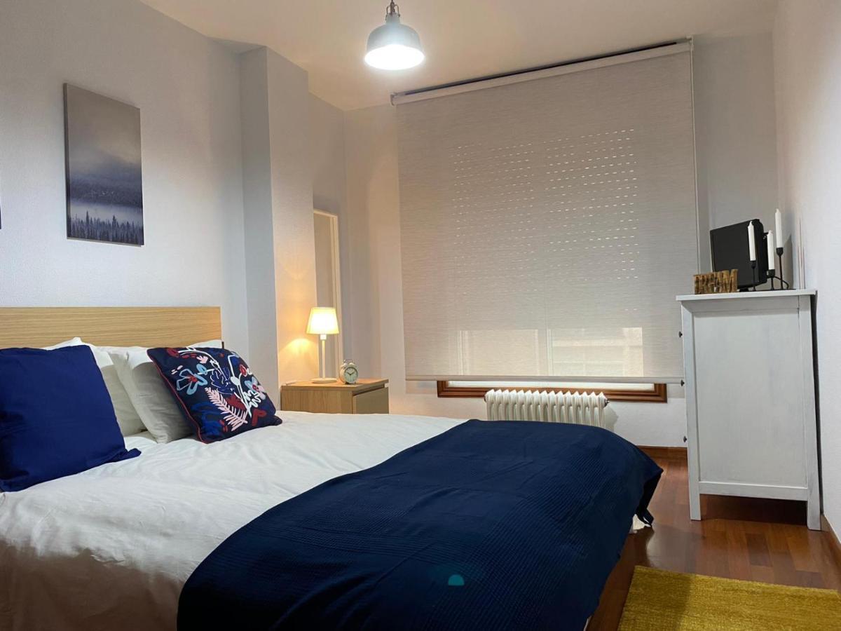 Piso Centrico Totalmente Reformado Apartment Vigo Bagian luar foto