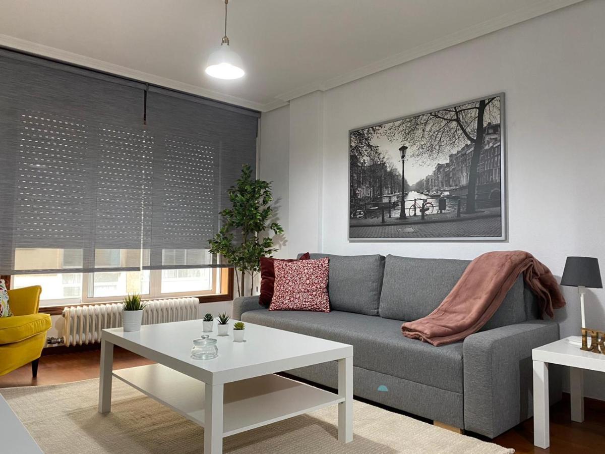 Piso Centrico Totalmente Reformado Apartment Vigo Bagian luar foto