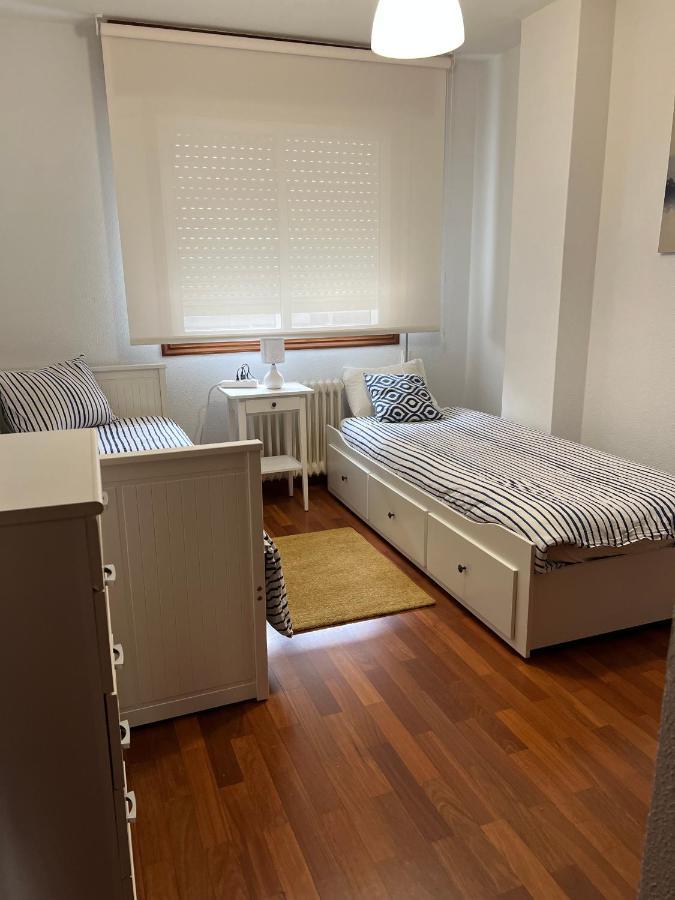 Piso Centrico Totalmente Reformado Apartment Vigo Bagian luar foto